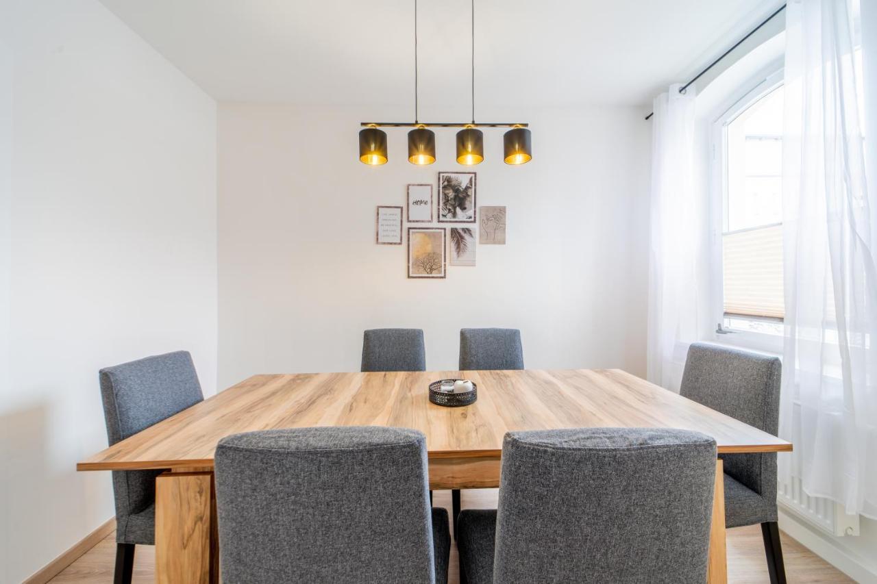 Grosse 3-Zimmer Wohnung - Zentral-Coburg - Kostenloser Parkplatz المظهر الخارجي الصورة