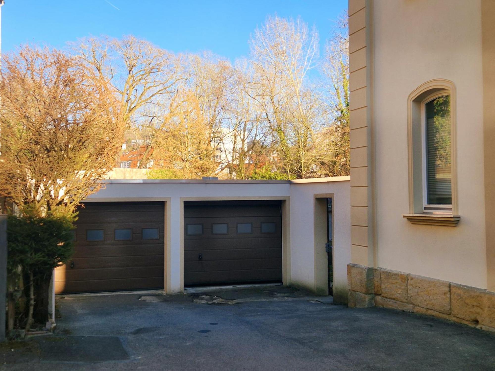 Grosse 3-Zimmer Wohnung - Zentral-Coburg - Kostenloser Parkplatz المظهر الخارجي الصورة